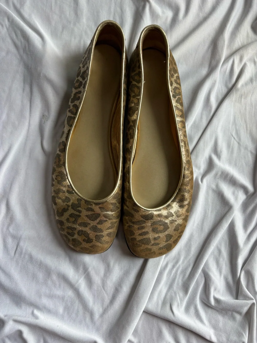Designer Taryn Rose Leopard Print Gold Leather Ballet Flats made in Italy